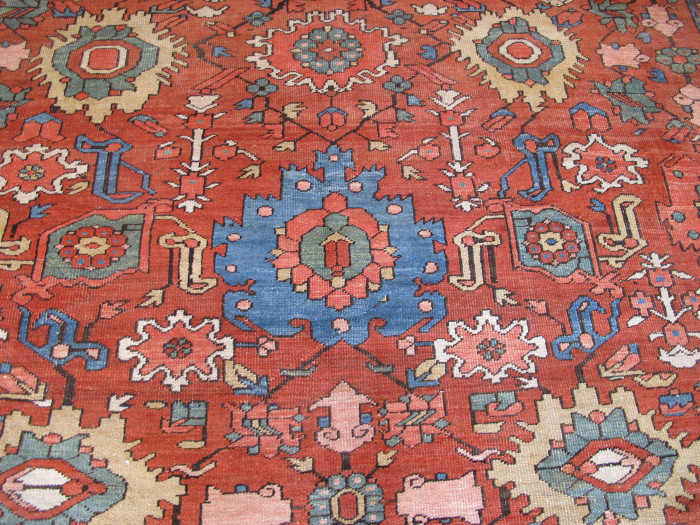 Exceptional Heriz Carpet